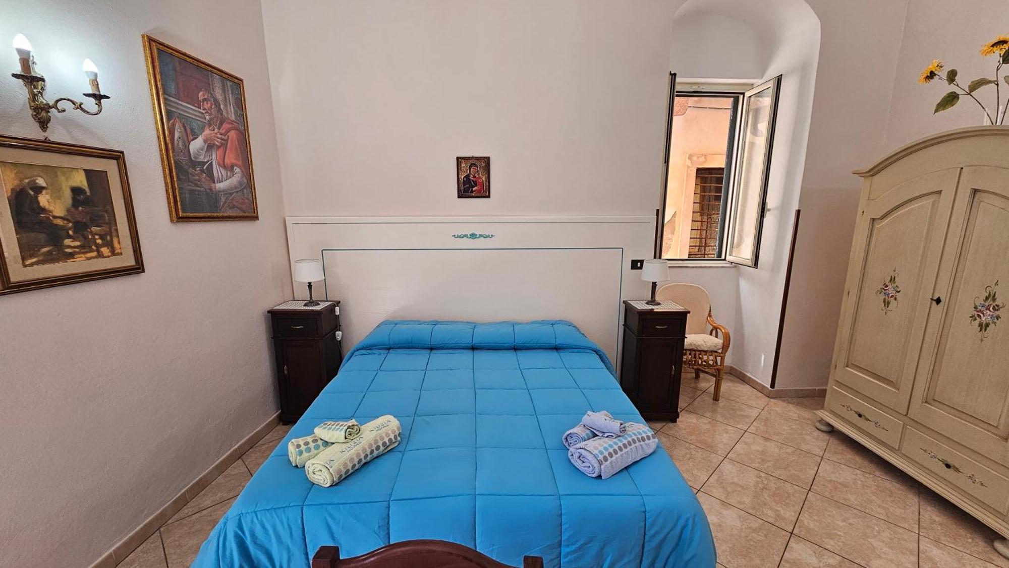 Palazzo Tranfo Al Duomo Accommodation Tropea Esterno foto