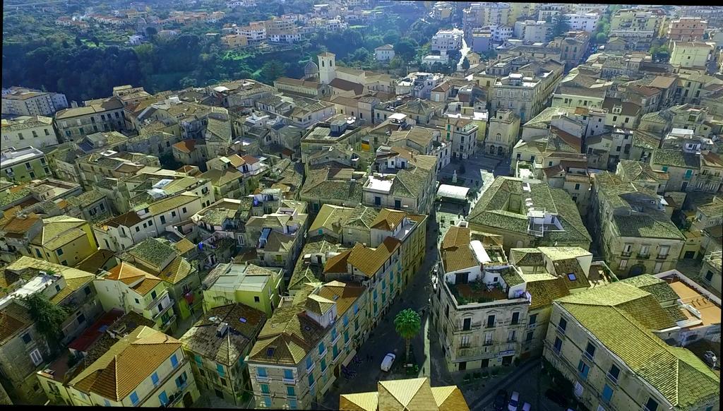 Palazzo Tranfo Al Duomo Accommodation Tropea Esterno foto